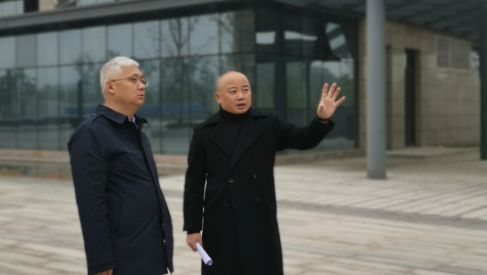 市委常委、副市長王磊調(diào)研西門子數(shù)字經(jīng)濟(jì)賦能平臺(tái)項(xiàng)目